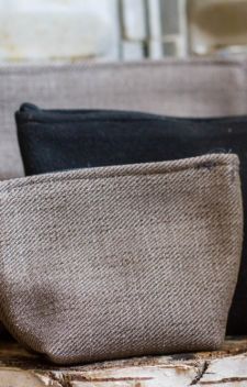 LES TROIS POCHETTES EN TISSU