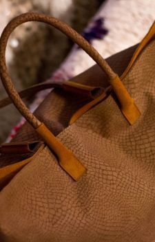 LE GRAND CABAS CAMEL