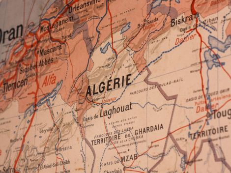LA CARTE ANCIENNE ALGERIE ET TUNISIE